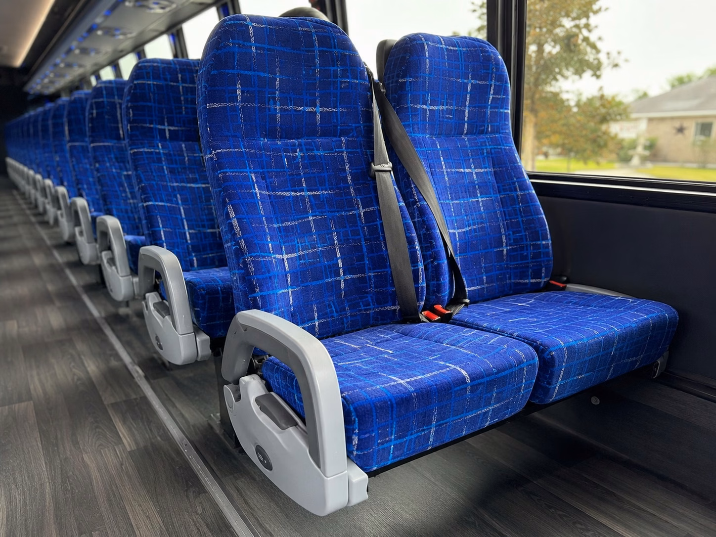 charter bus shuttles for naval air station fort worth jrb personnel