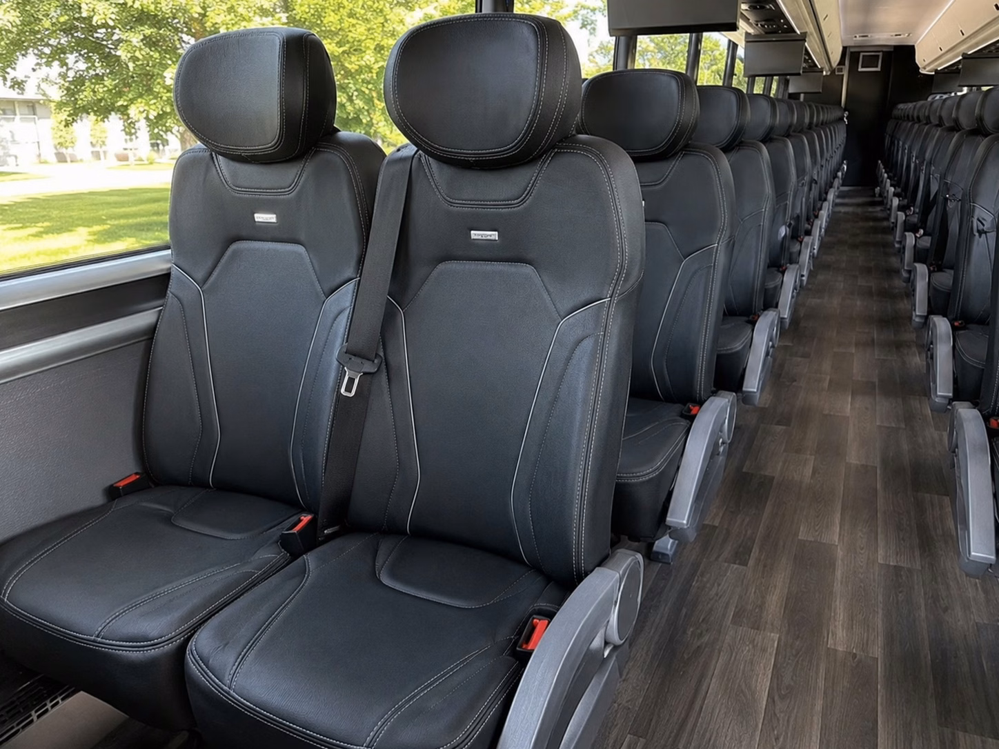 whether your guests are flying into dfw or dallas love field airport transfers are simple with charterbusarlington com
